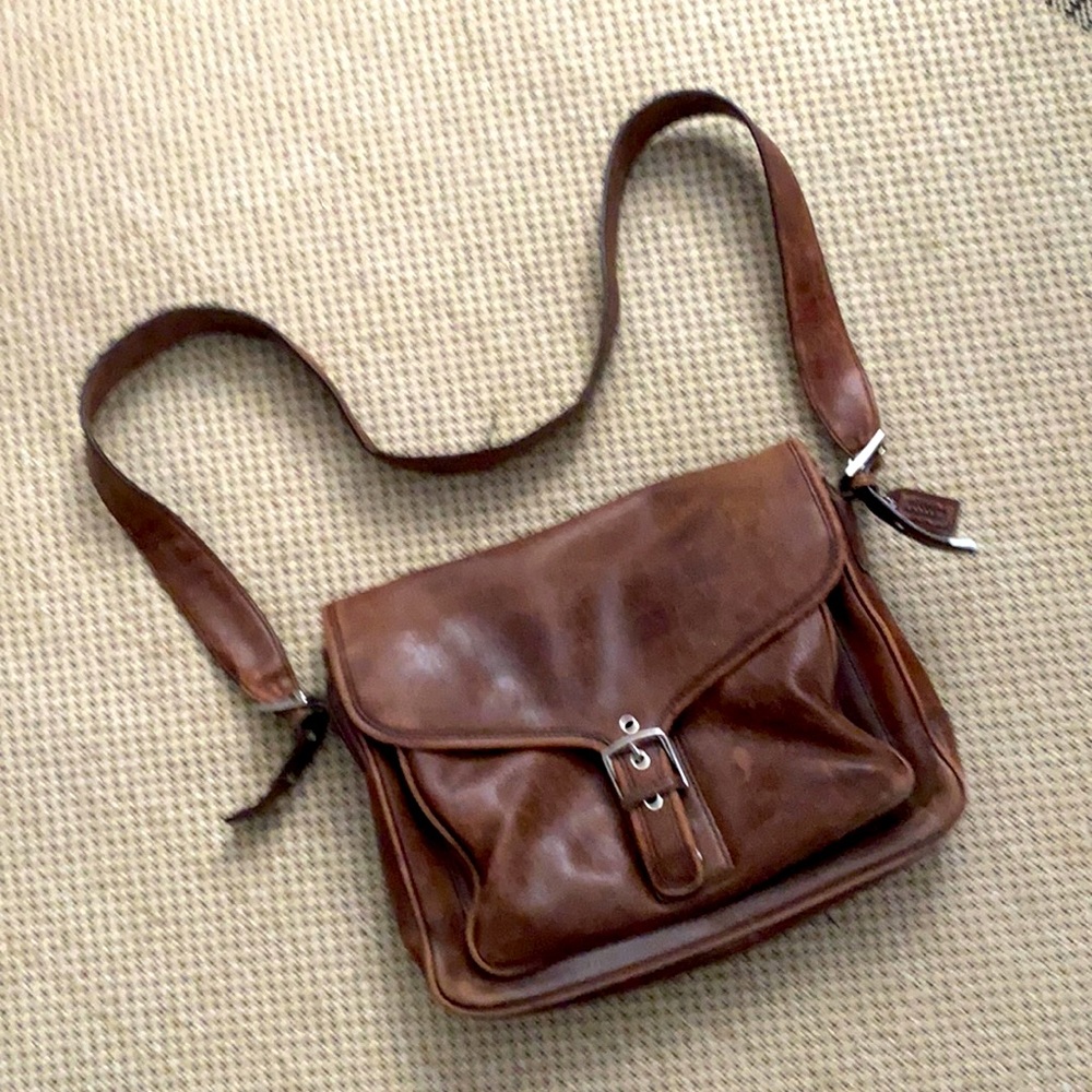 Vintage Coach distressed messenger bag